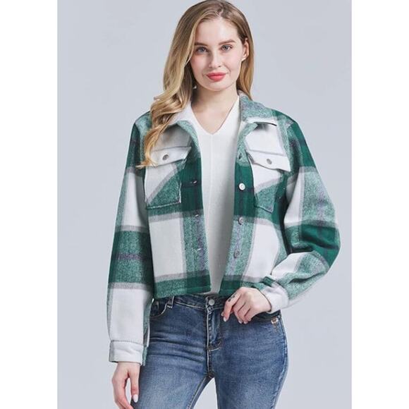 JK Sue Jones Jackets & Blazers - JK Sue Jones Fleece Fuzzy Lined Plaid Flannel Cropped Jacket NWT Size S